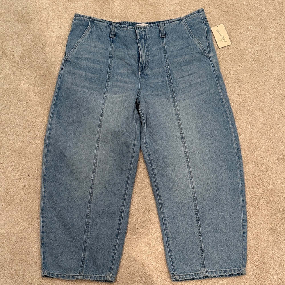 Women’s Barrel Blue Jeans